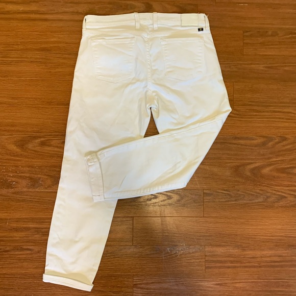White Jeans - Picture 3 of 4